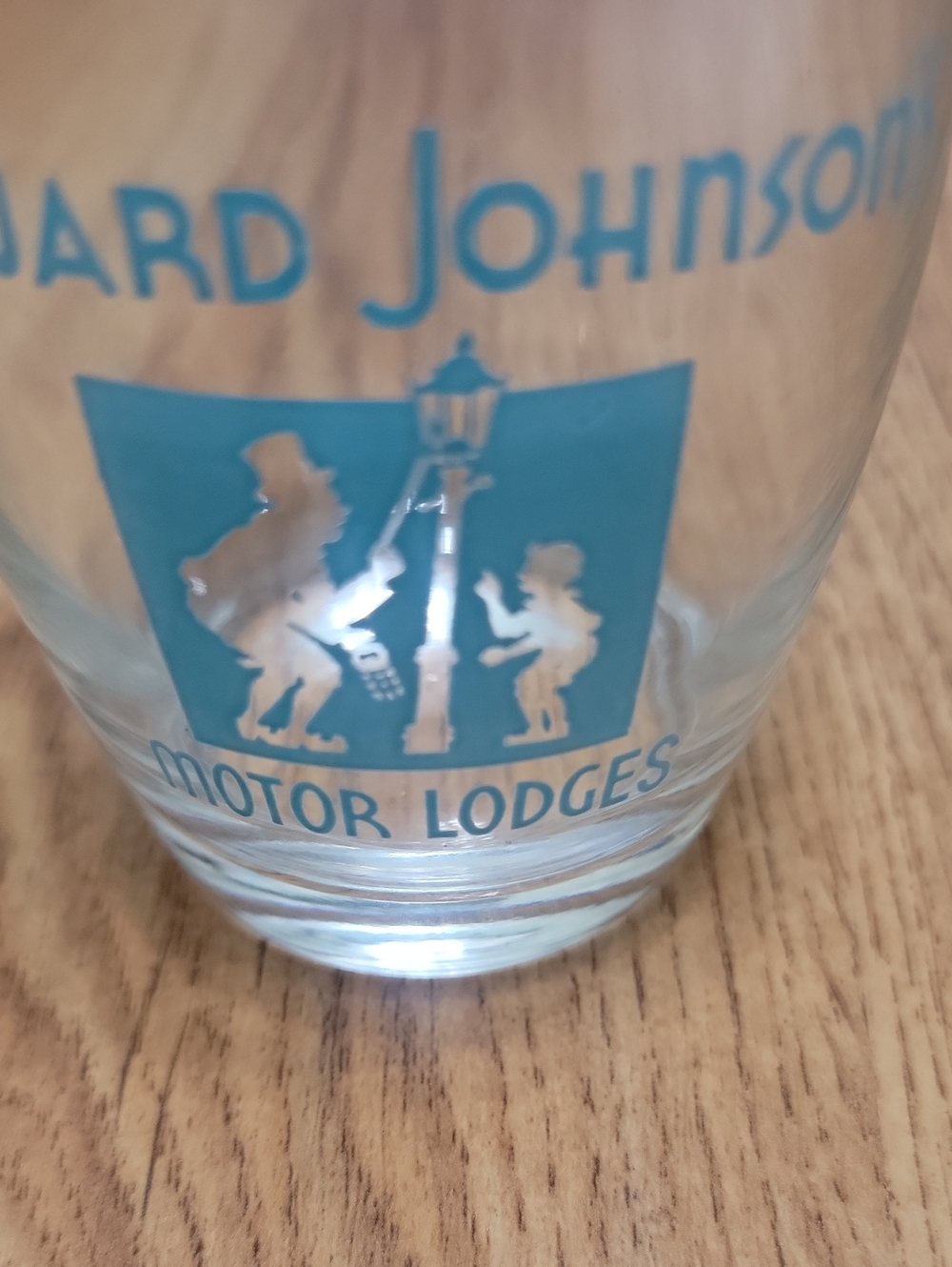 Vintage Howard Johnson's Logo Ad Glass Tumbler 3 1/2" - Picture 2 of 5